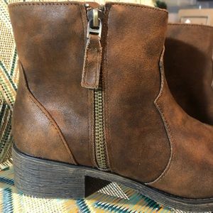 New Women Ankle Boots